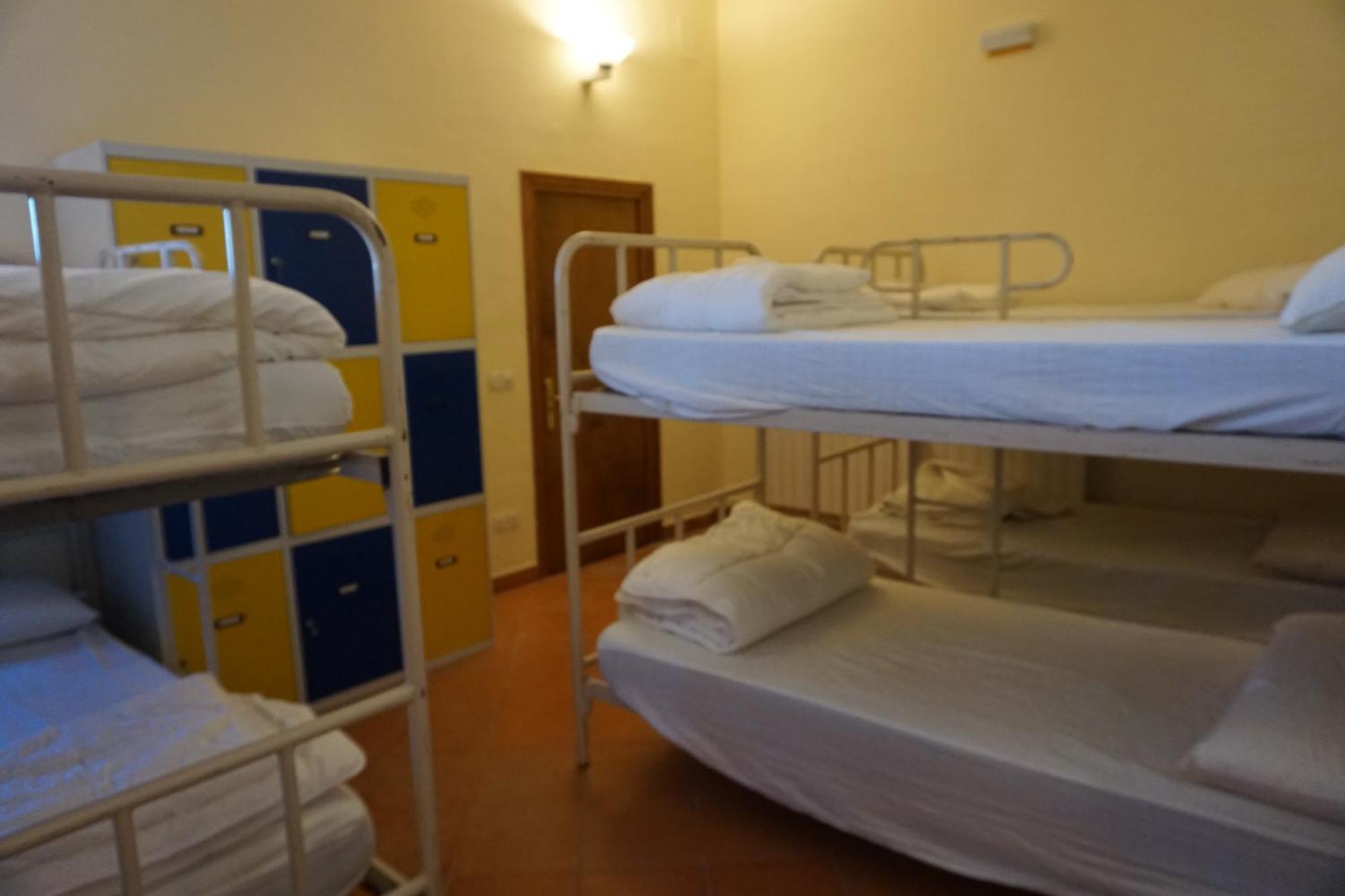 Albergue De Sos del Rey Católico Buitenkant foto