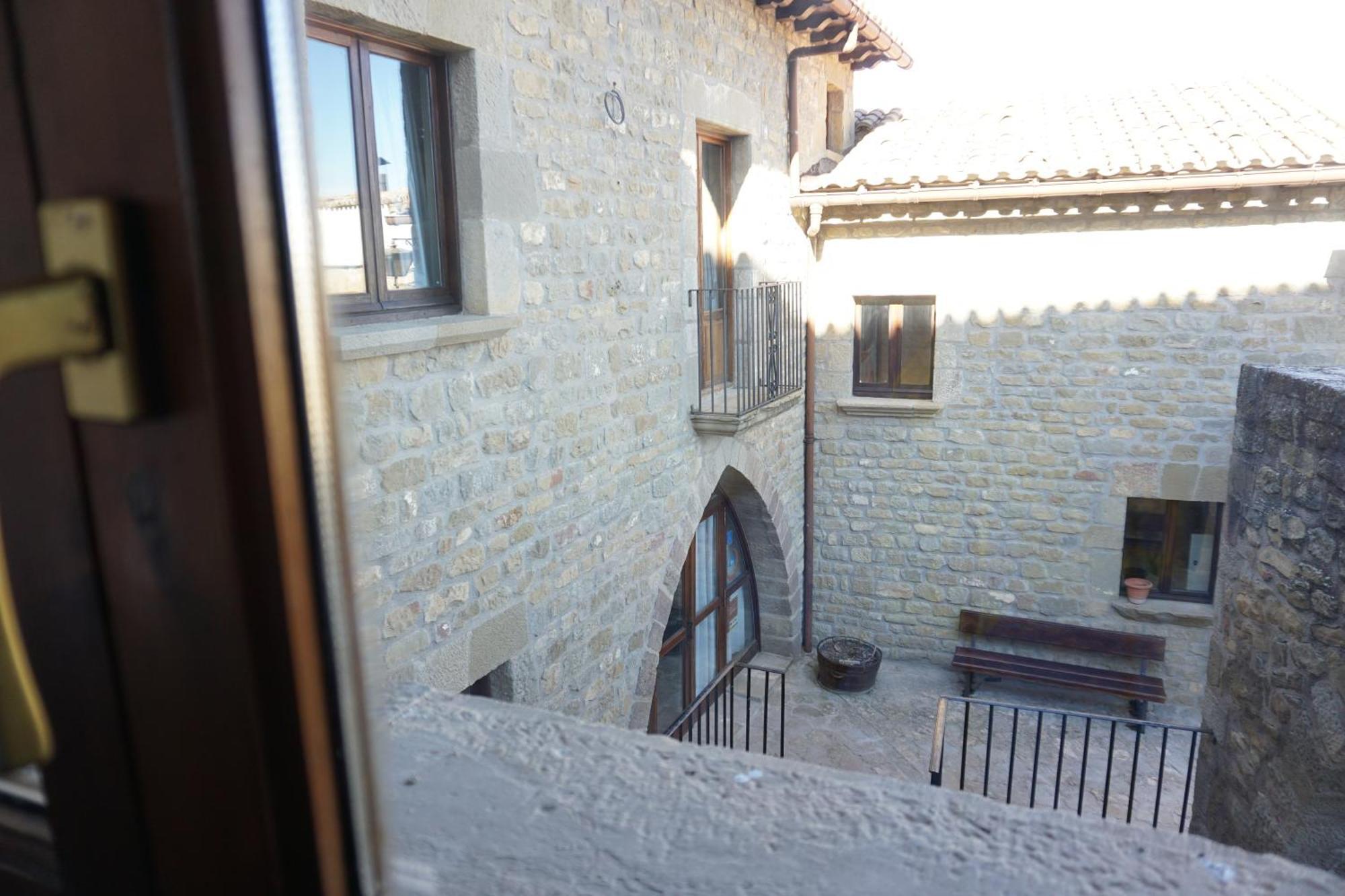 Albergue De Sos del Rey Católico Buitenkant foto